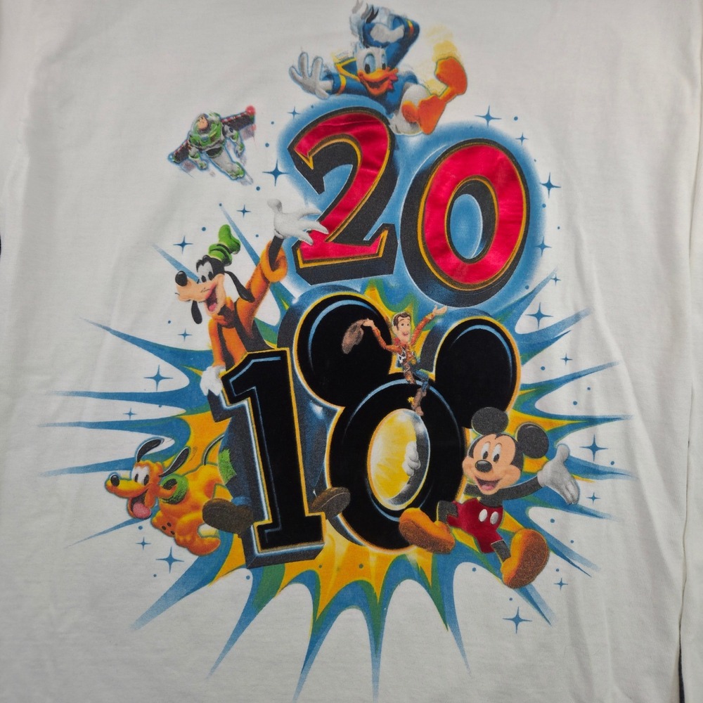 Disney World 2010 Tour Shirt S Long Sleeve Mickey Parks Attractions Graphic